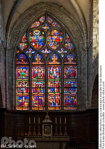 Photo : Eglise Saint-Just d'Arbois, Arbois, Jura (39) - (ref. 241226-017) © Jean Isenmann