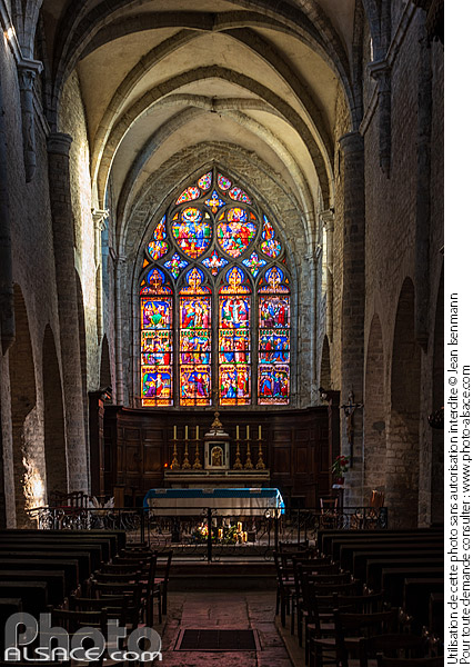 Photo : Eglise Saint-Just d'Arbois, Arbois, Jura (39) - (ref. 241226-022) © Jean Isenmann