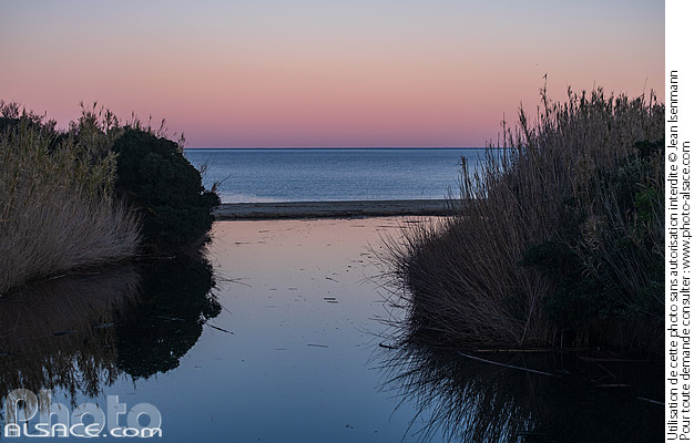 Photo : Plage de la Pampelonne, Ramatuelle, Presqu'Ile de Saint-Tropez, Var (83) - (ref. 241228-048) © Jean Isenmann