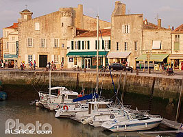 Photo : Port de Saint-Martin de Ré, Ile de Ré, Charente-Maritime (17)
