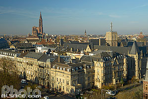 Photo : Quai Koch et la cathédrale de Strasbourg, Bas-Rhin (67)