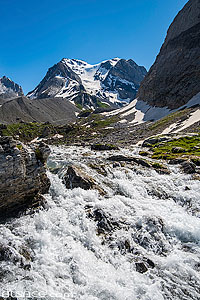 Photo : Torrent de la Glière et la Grande Casse, Pralognan-la-Vanoise, Parc national de la Vanoise, Savoie (73)