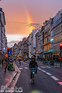 Photo : Rue du Faubourg Saint-Antoine le soir, Paris (75011)
