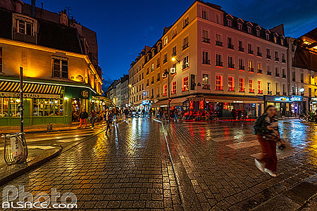 Photo : Rue de la roquette la nuit, Paris (75011)