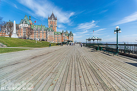 Photo : Terrasse Dufferin et Château Frontenac, Québec, Canada, Québec, Canada