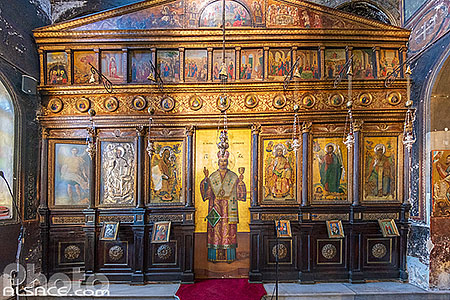Photo : Eglise byzantine d'Agios Nikolaos Ragava dans le quartier de Plaka connue pour être la plus ancienne d'Athènes, Athènes, Grèce, Attique, Grèce