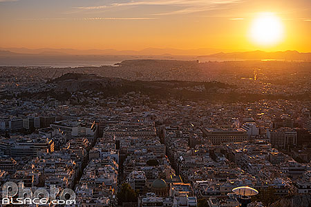 Photo : Coucher de soleil sur Athènes depuis le Mont Lycabette, Grèce, Attique, Grèce