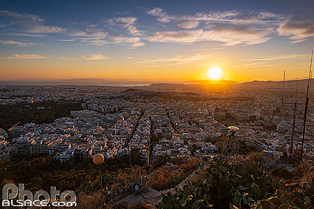 Photo : Coucher de soleil sur Athènes depuis le Mont Lycabette, Grèce, Attique, Grèce