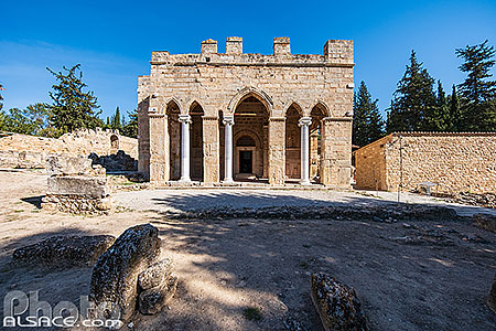 Photo : Monastère de Daphni (ou Dafni ) est un monastère byzantin du XIe siècle, il est inscrit au patrimoine mondial de l'UNESCO, Chaïdari , Grèce, Attique, Grèce