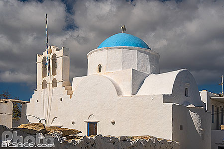 Photo : Village d'Apollonia sur l'Ile de Sifnos, Archipel des Cyclades, Grèce