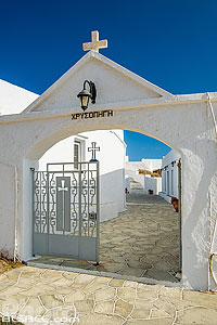 Photo : Monastère de Panagia Chrysopigi, Ile de Sifnos, Archipel des Cyclades, Grèce