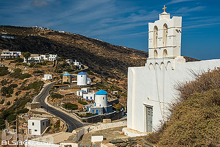 Photo : Village pittoresques de Kastro ancienne capitale de l'île de Sifnos, Archipel des Cyclades, Grèce