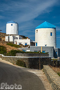 Photo : Village pittoresques de Kastro ancienne capitale de l'île de Sifnos, Archipel des Cyclades, Grèce