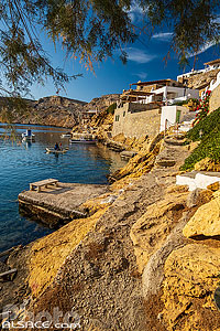 Photo : Village de pêcheurs de Cheronissos sur l'île de Sifnos, Archipel des Cyclades, Grèce