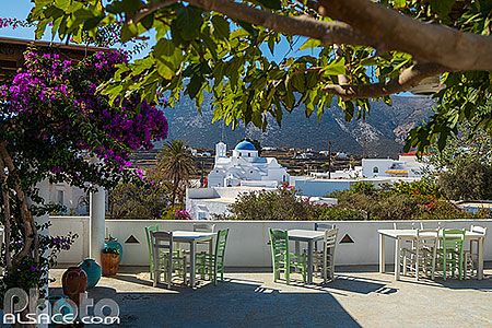 Photo : Village d'Artémonas sur l'île de Sifnos, Archipel des Cyclades, Grèce