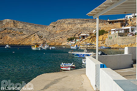 Photo : Village de pêcheurs de Cheronissos sur l'île de Sifnos, Archipel des Cyclades, Grèce