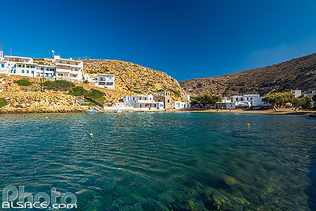 Photo : Village de pêcheurs de Cheronissos sur l'île de Sifnos, Archipel des Cyclades, Grèce, Égée-Méridionale, Grèce
