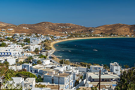 Photo : Village de Livadi sur l'île de Sérifos, Archipel des Cyclades, Grèce, Égée-Méridionale, Grèce